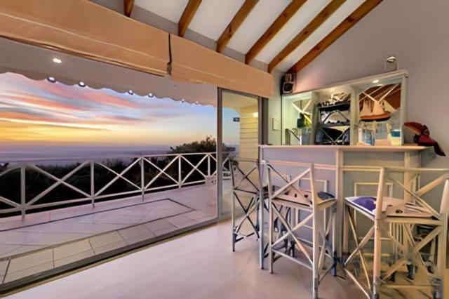 Maison d'hôtes Cape Rose - Penthouse In Camps Bay Le Cap