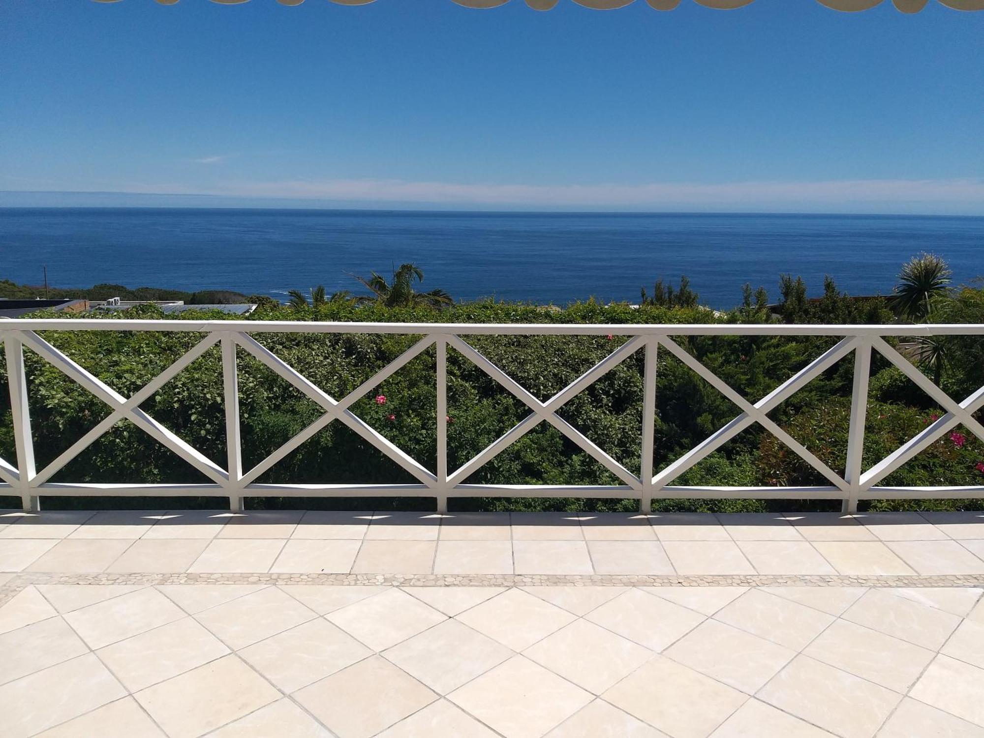Cape Rose - Penthouse In Camps Bay