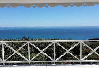 Maison d'hôtes Cape Rose - Penthouse In Camps Bay 4*