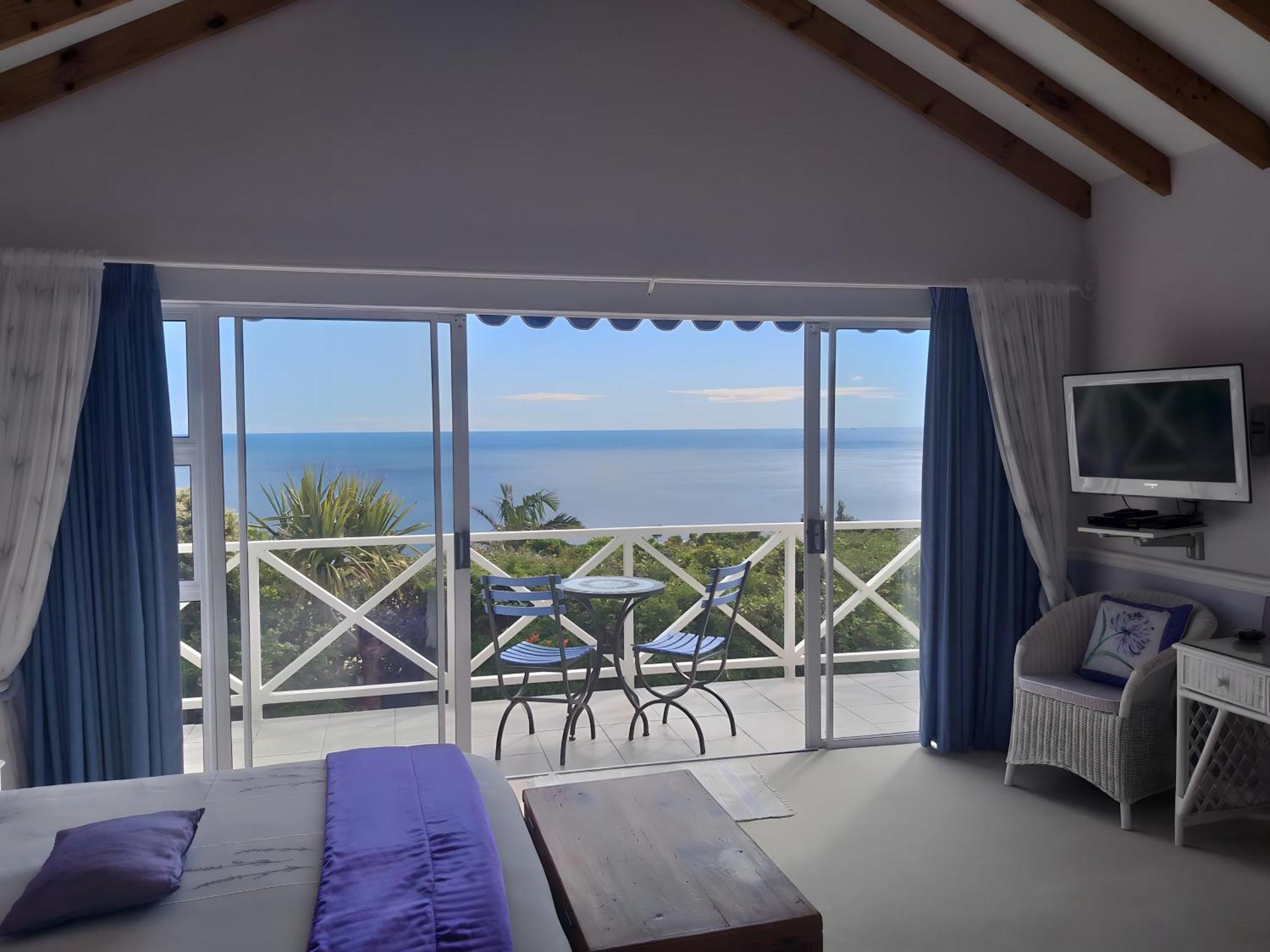 Cape Rose Cottage - Penthouse In Camps Bay Guest house